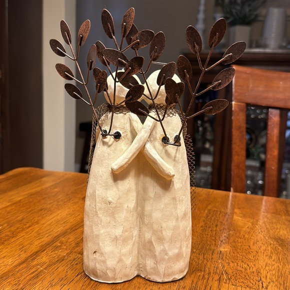 unbranded Christmas snowman statue. - Picture 2 of 6